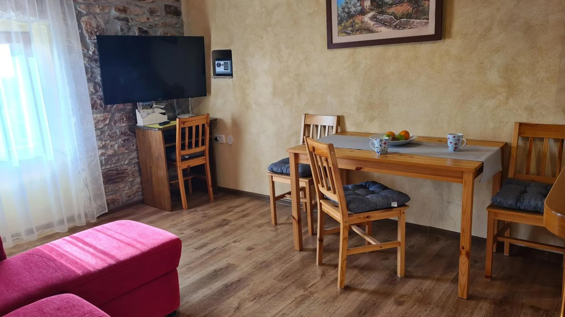 Studio Apartman Cleo ウマグ アパート